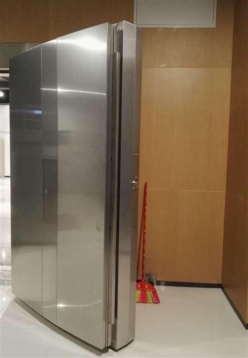 廣州金庫門 廣州金庫門